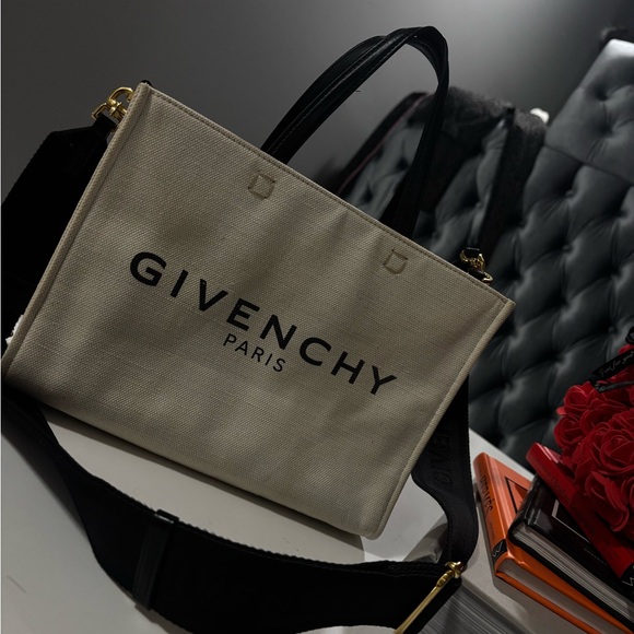 Givenchy G Tote Bag - Picture 1 of 6